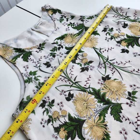 Max Studio Womens Dressy Tank Top Sz Small White Floral Party Going Out School - Picture 10 of 11